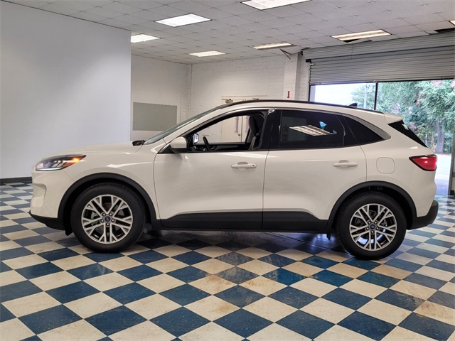 2022 Ford Escape SEL photo 4