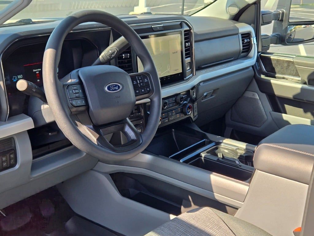 2026 Ford F-250 photo 19