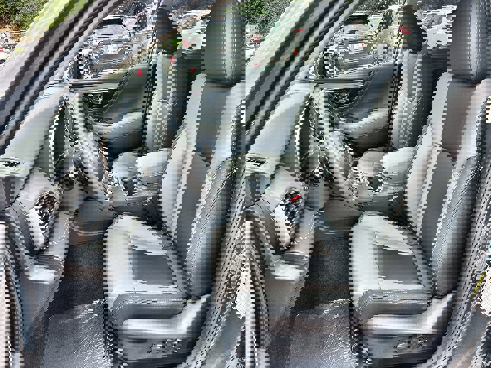 2025 Subaru Outback Onyx Edition photo 13