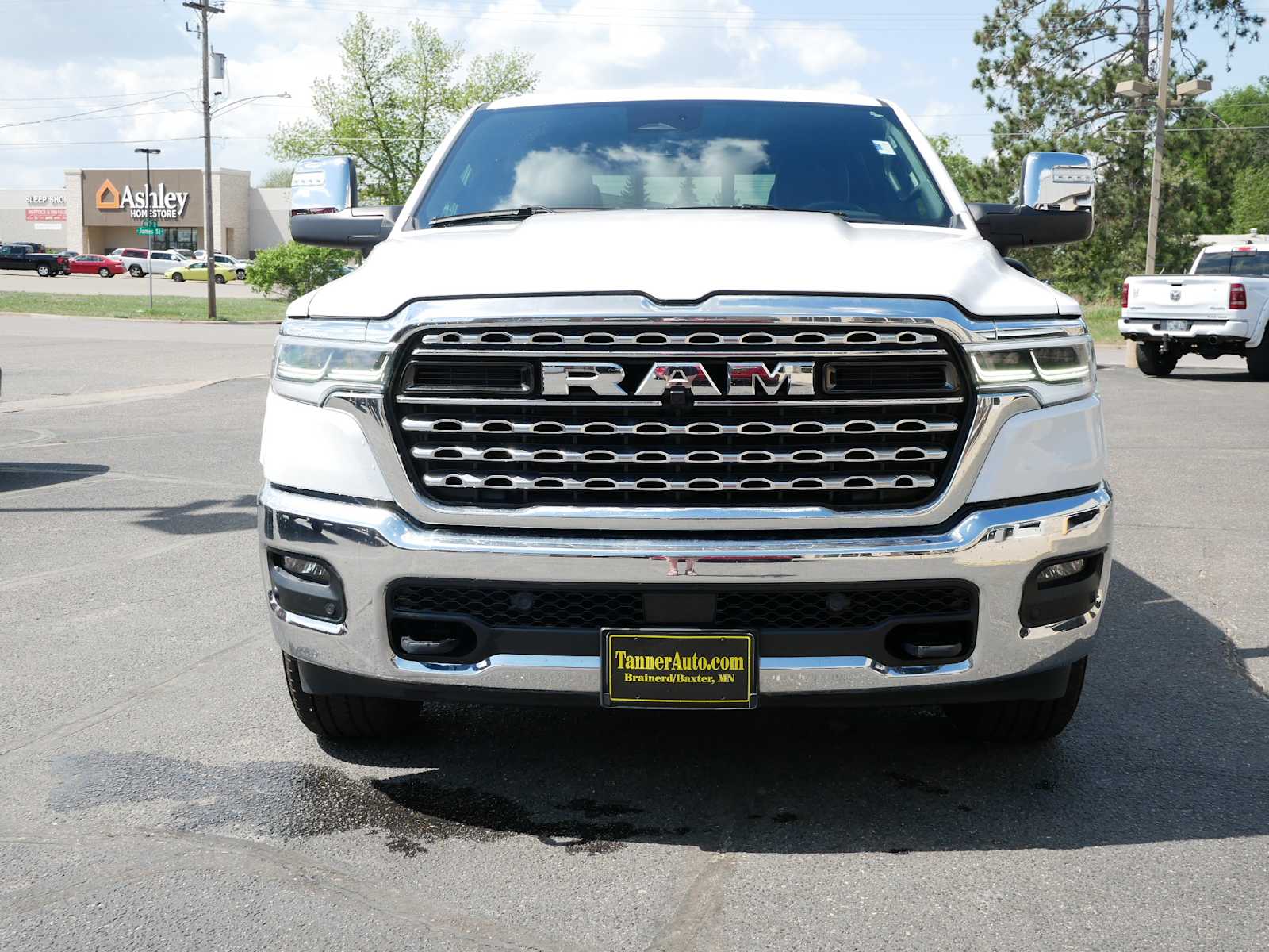 2025 Ram 1500 Limited photo 2