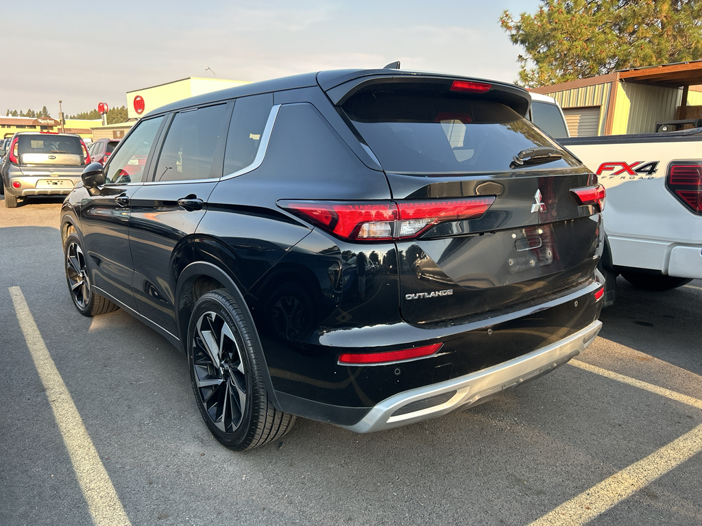 2024 Mitsubishi Outlander SE Ralliart photo 6