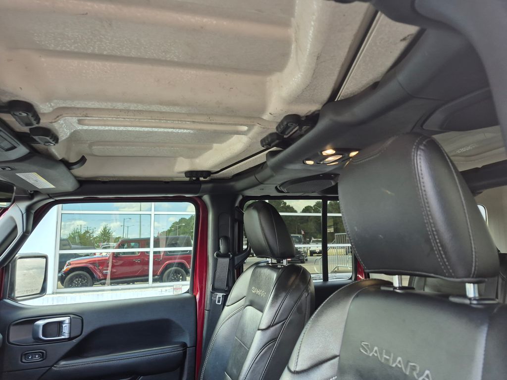 2021 Jeep Wrangler Unlimited Sahara 4xe photo 15
