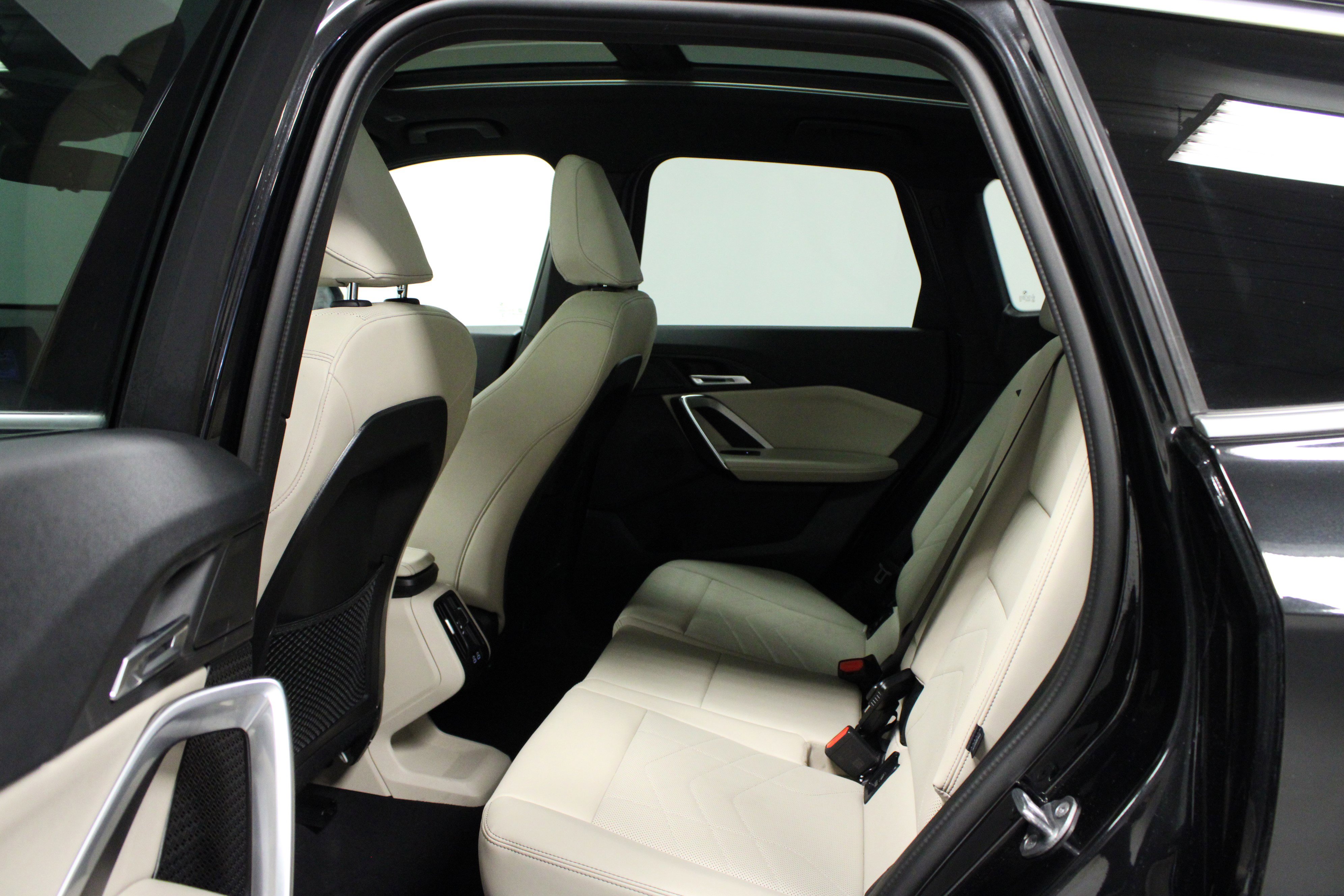 2024 Bmw X1 XDrive28i photo 12