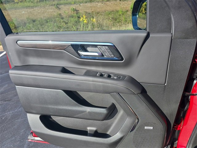 2025 Chevrolet Tahoe Premier photo 27