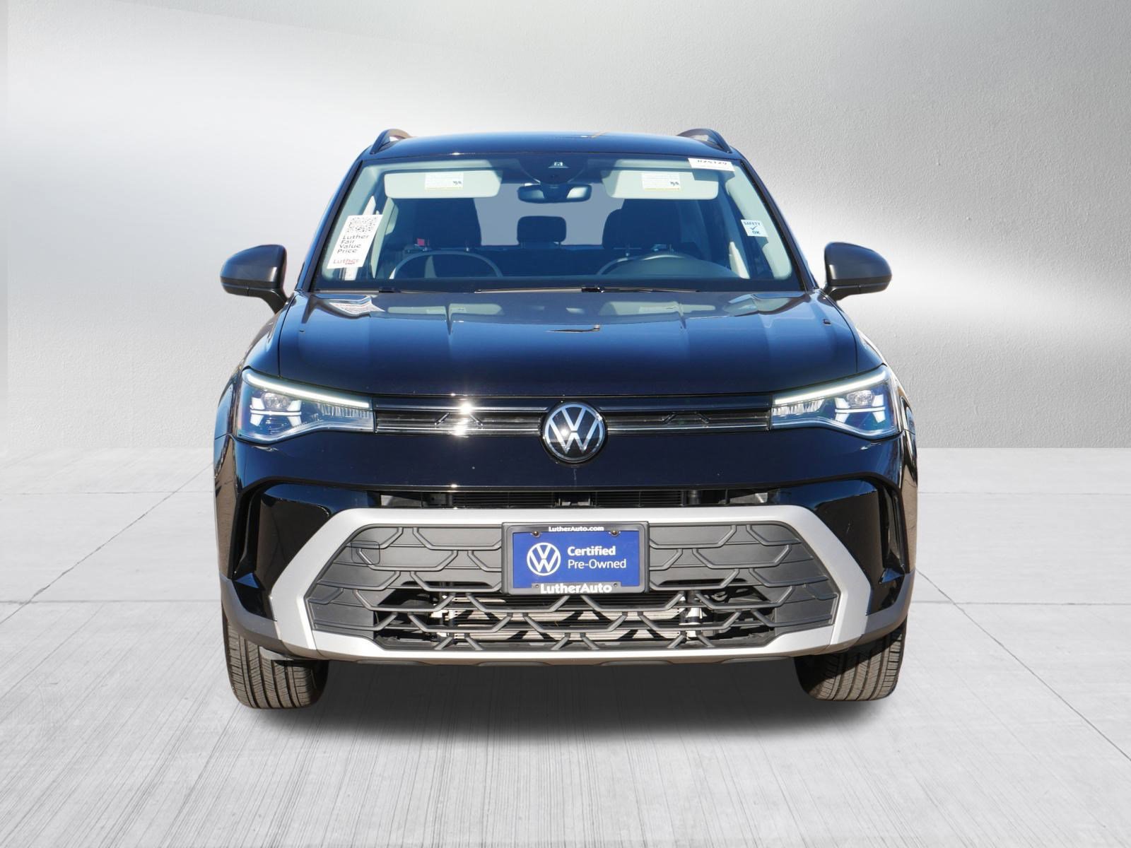 2025 Volkswagen Taos S photo 2