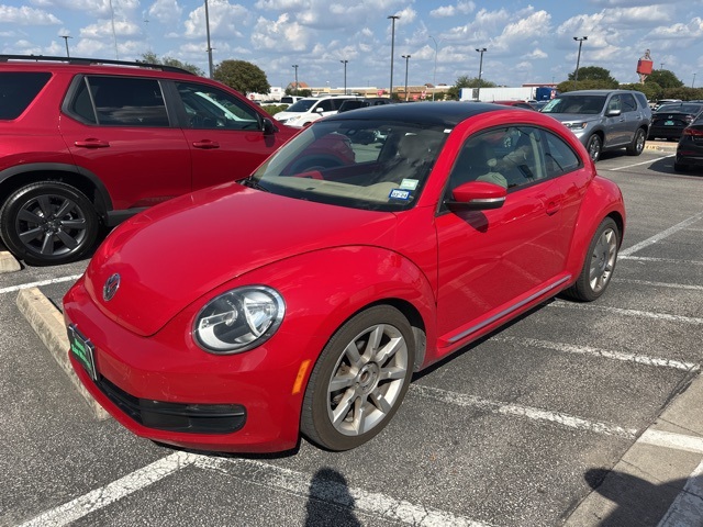 Used 2016 Volkswagen Beetle SEL with VIN 3VWJ17AT5GM616073 for sale in San Marcos, TX