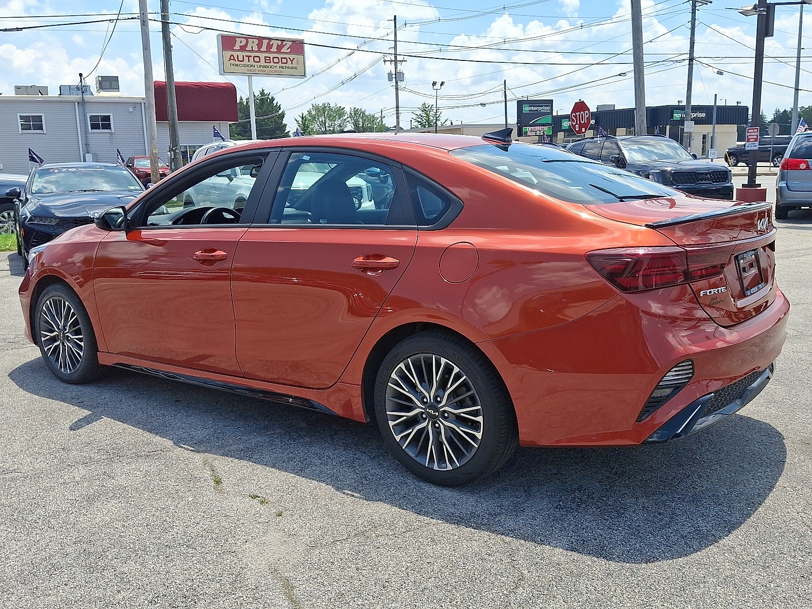 2023 Kia Forte GT-Line photo 5