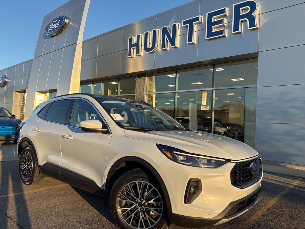 2026 Ford Escape PHEV's photo