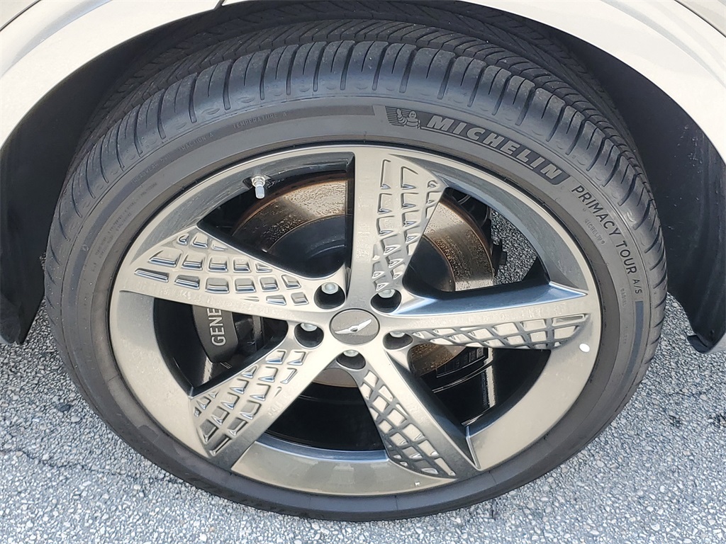 2025 Genesis GV70 3.5T Sport Advanced photo 5