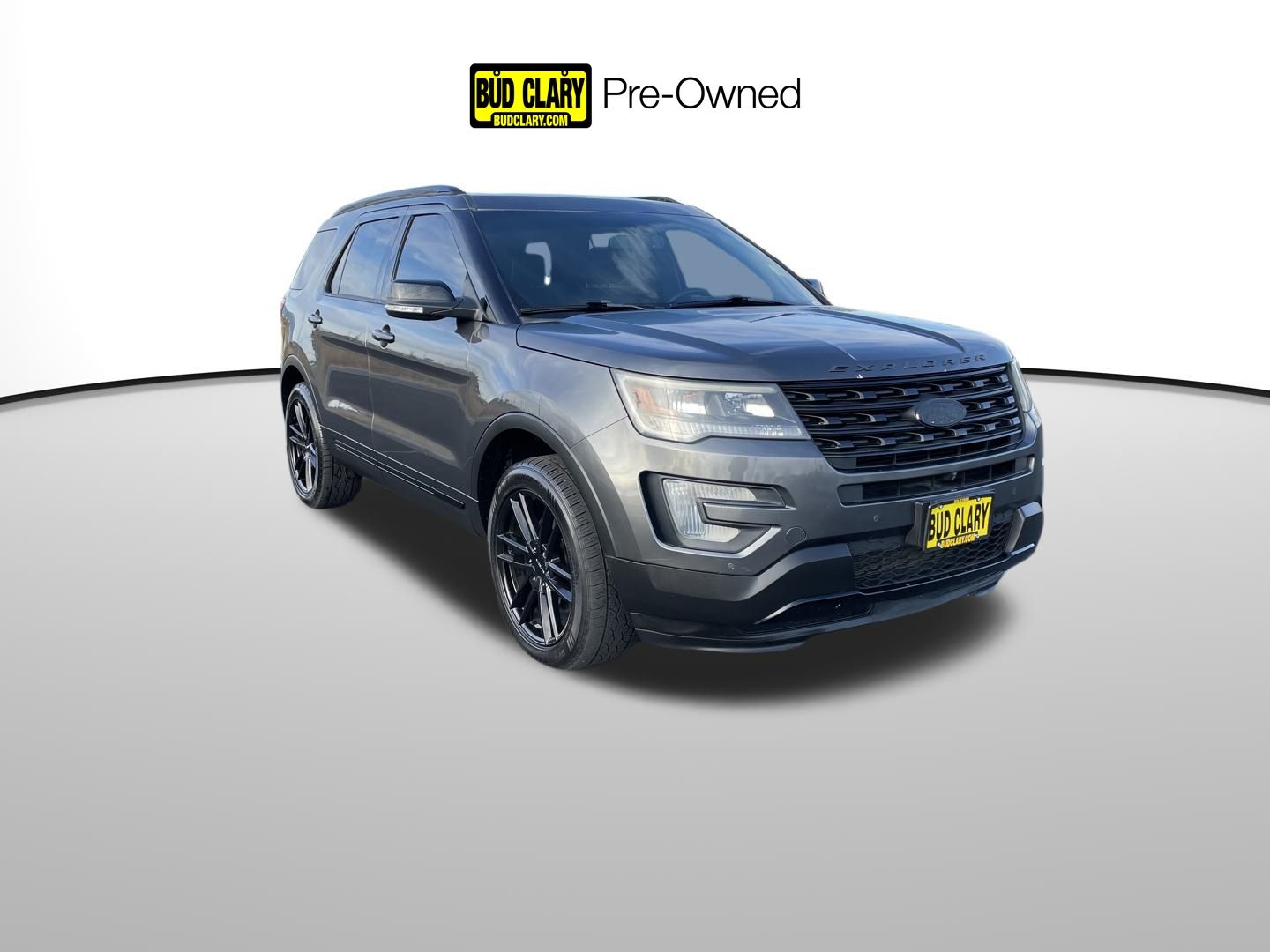 2016 Ford Explorer Sport's photo