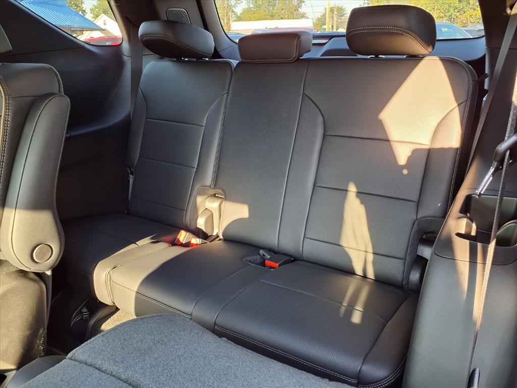2026 Chevrolet Traverse High Country photo 7