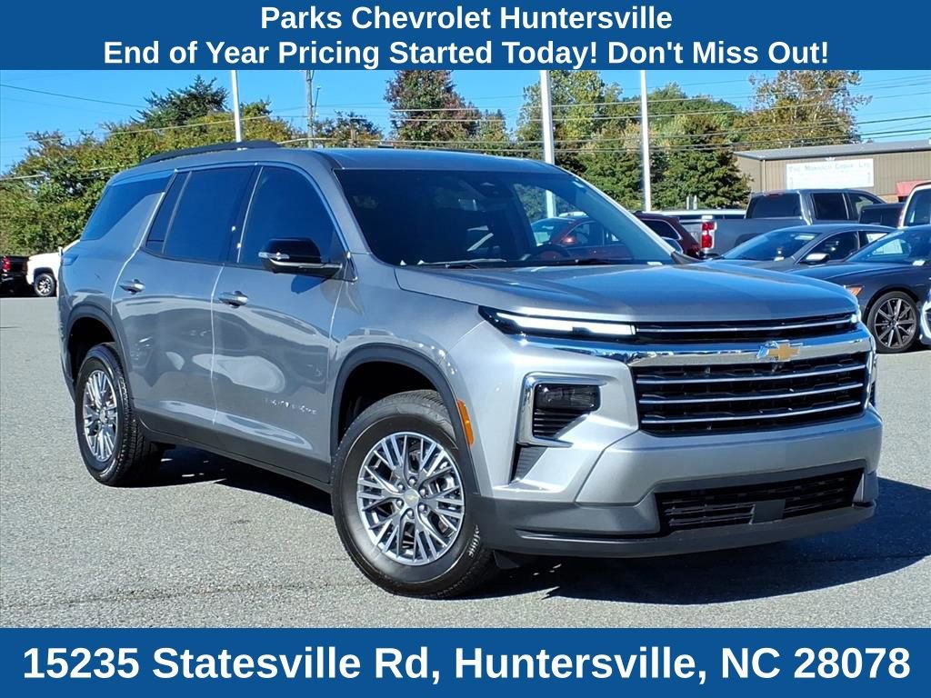 2026 Chevrolet Traverse LT's photo