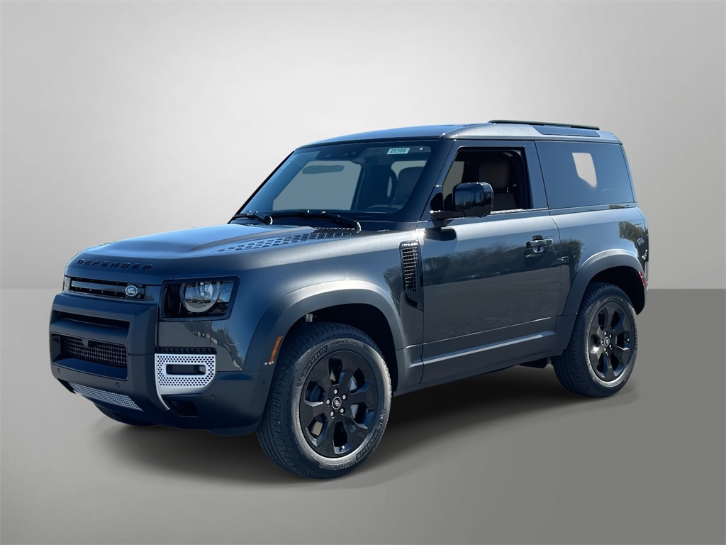 2025 Land Rover Defender S's photo