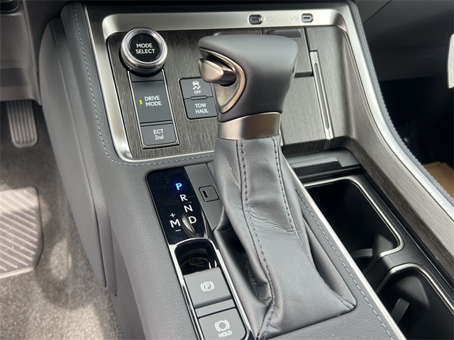 2024 Lexus GX Luxury - Photo 20