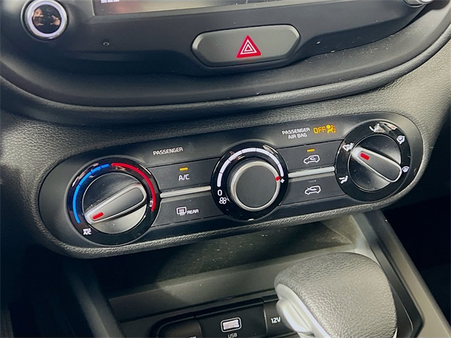 2023 Kia Soul LX photo 16