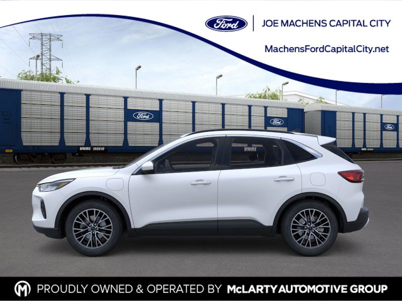 2025 Ford Escape Plug-In Hybrid photo 4