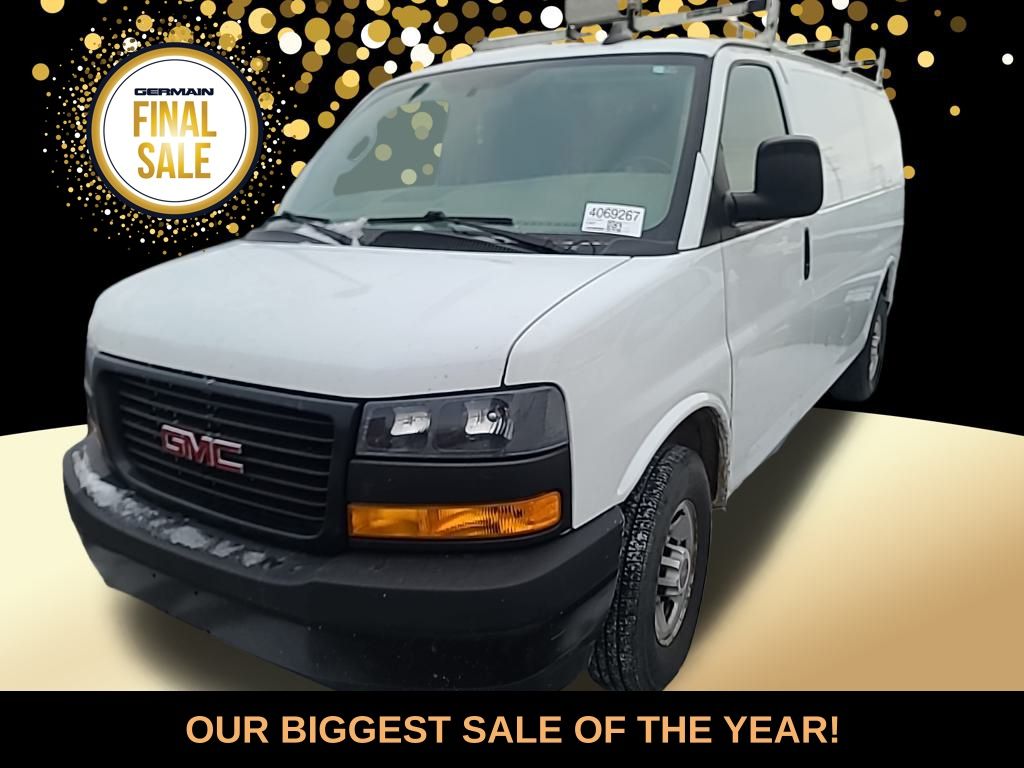 2022 GMC Savana Cargo Work Van's photo