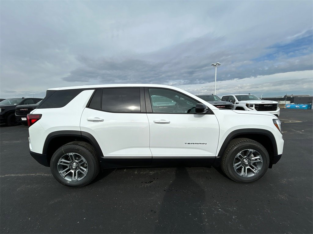 2026 GMC TERRAIN - Image 8