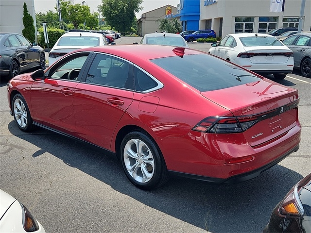 2024 Honda Accord 1.5T LX photo 4
