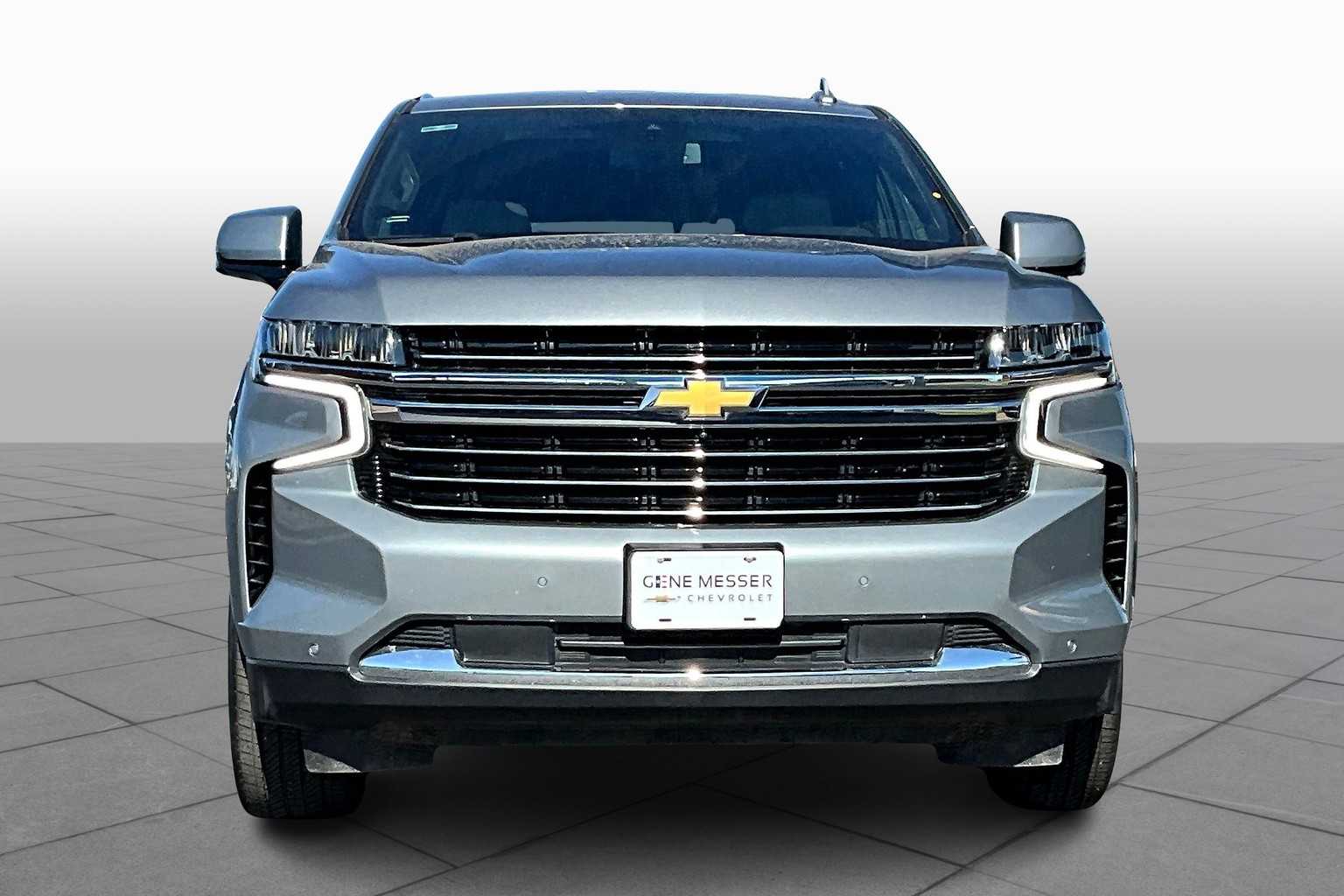 2023 Chevrolet Tahoe LT photo 3