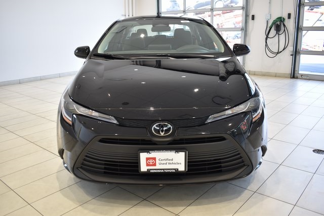 2024 Toyota Corolla LE photo 3