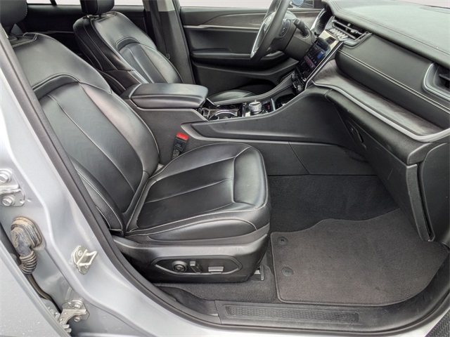 2023 Jeep Grand Cherokee Limited photo 25