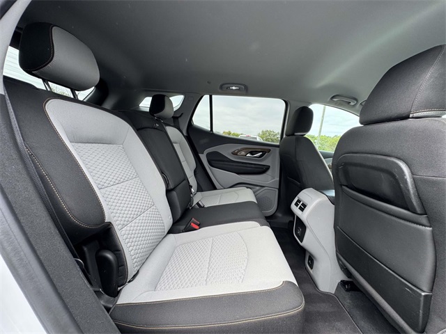 2021 Gmc Terrain SLE photo 4