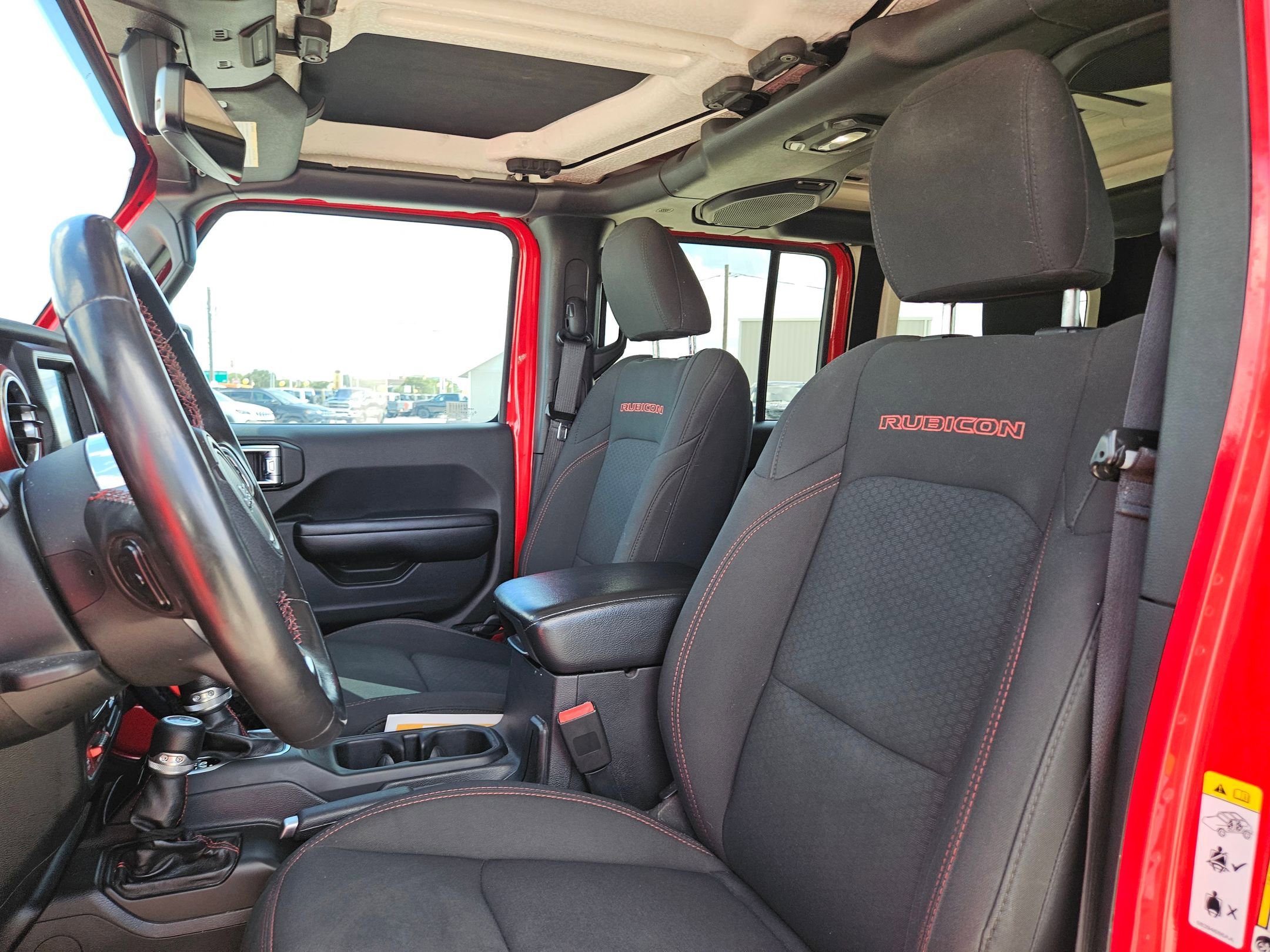 2018 Jeep Wrangler Unlimited Rubicon photo 12