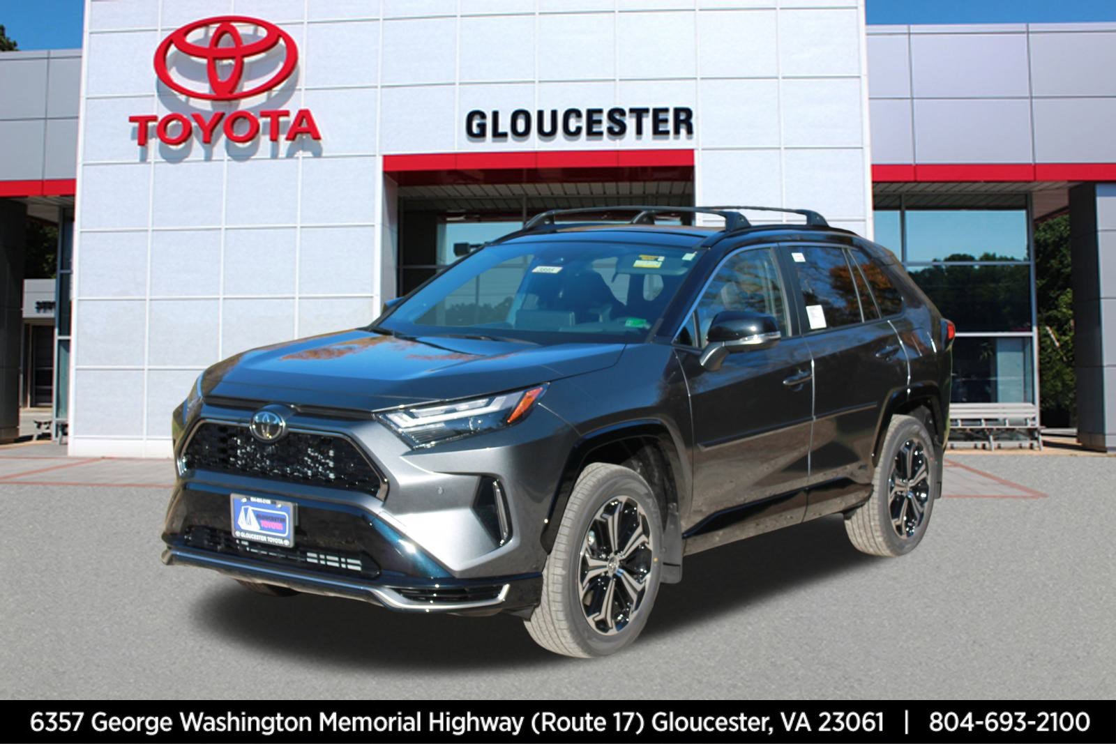 2025 Toyota RAV4 XSE's photo