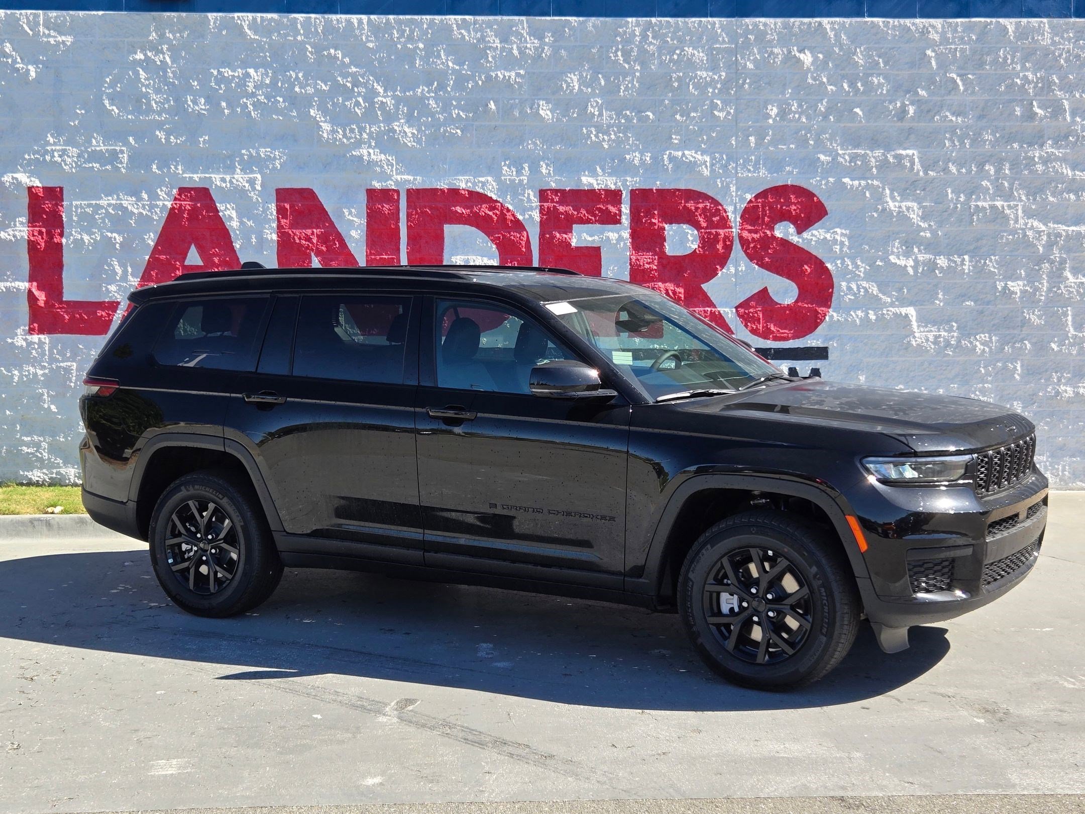 2025 Jeep Grand Cherokee L Altitude's photo