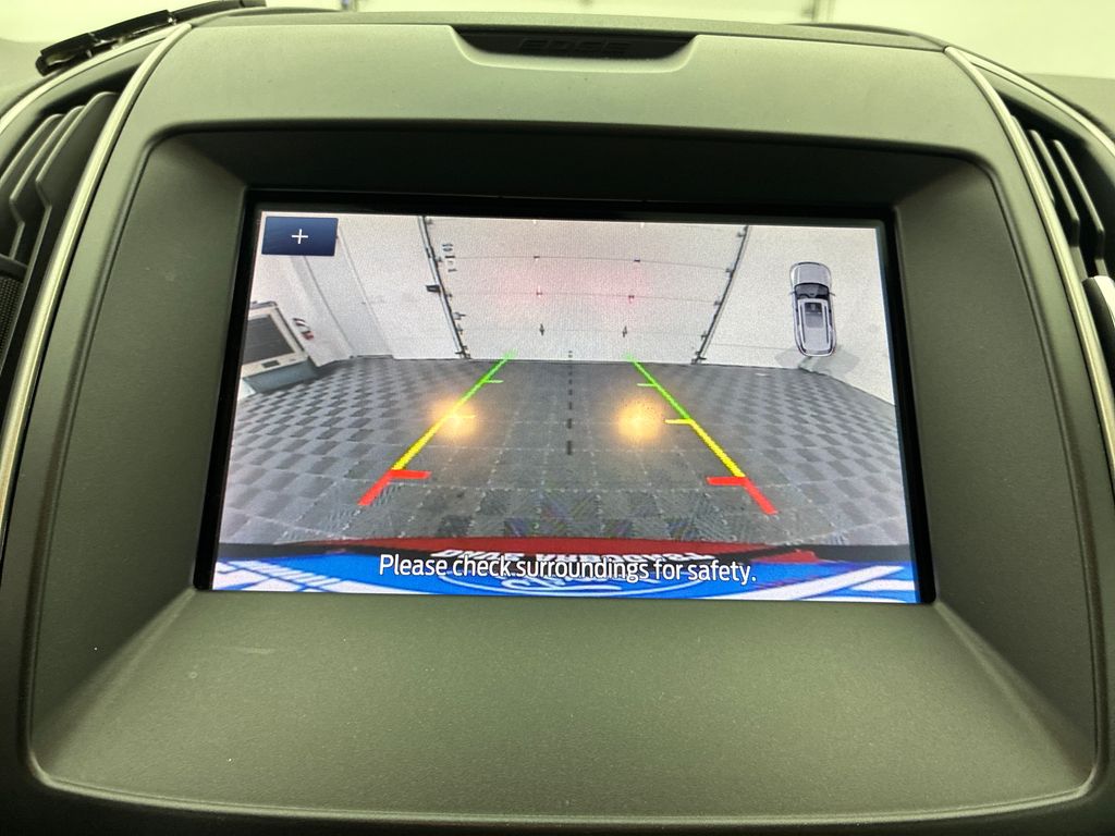 2020 Ford Edge ST photo 18
