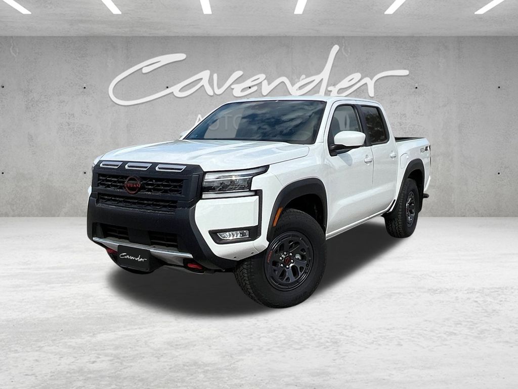 2025 Nissan Frontier PRO-4X's photo