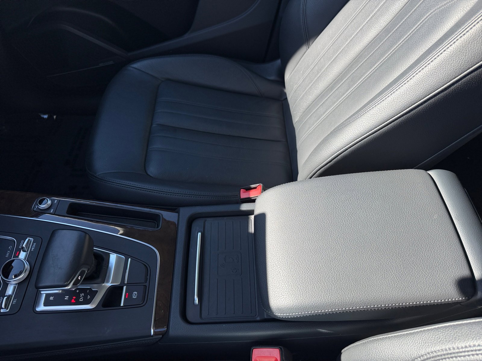 2019 Audi Q5 2.0T Premium Plus photo 13