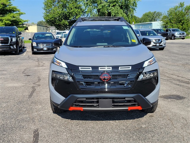 2026 Nissan Rogue SV photo 8