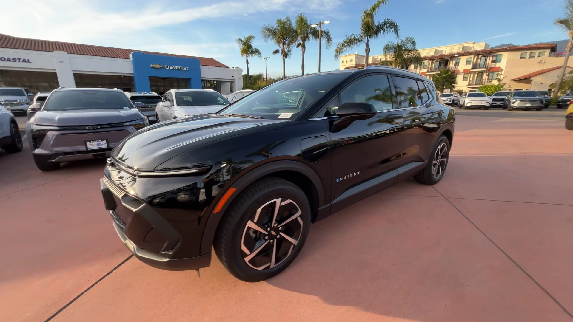2026 Chevrolet Equinox EV 1LT photo 4