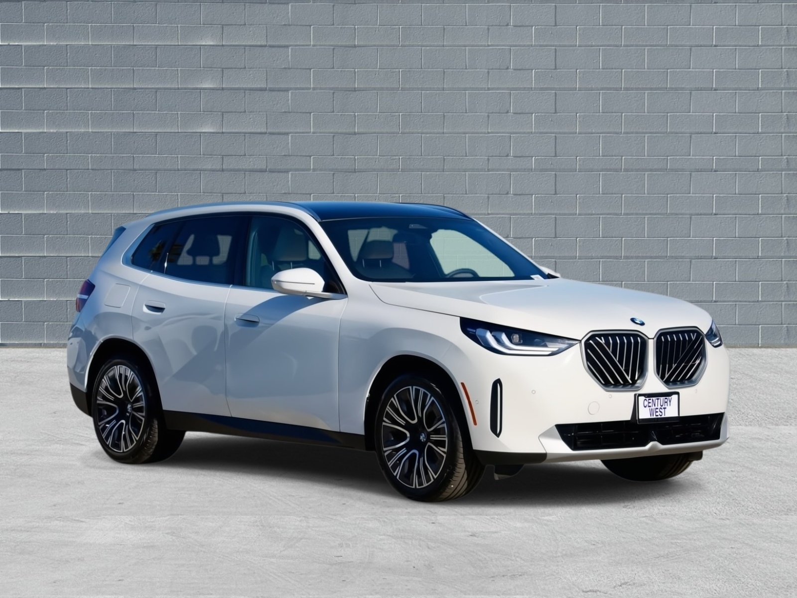 2025 BMW X3 30's photo