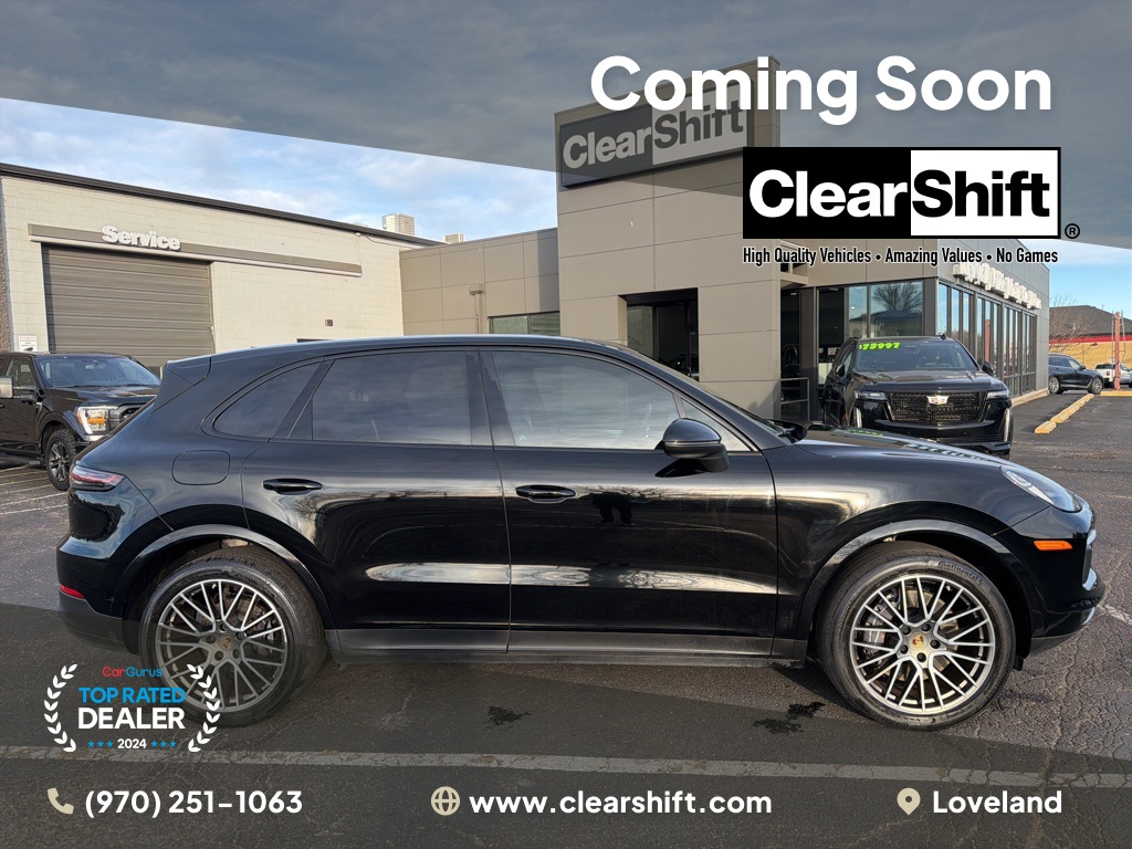2022 Porsche Cayenne S's photo