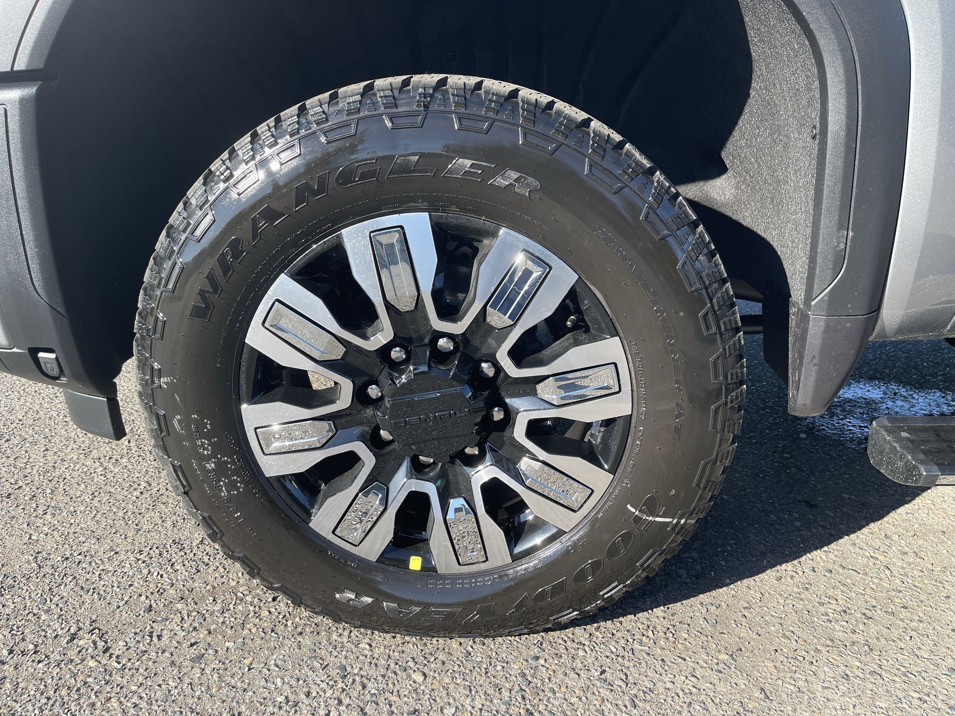 2026 Gmc Sierra 3500 HD Denali photo 33