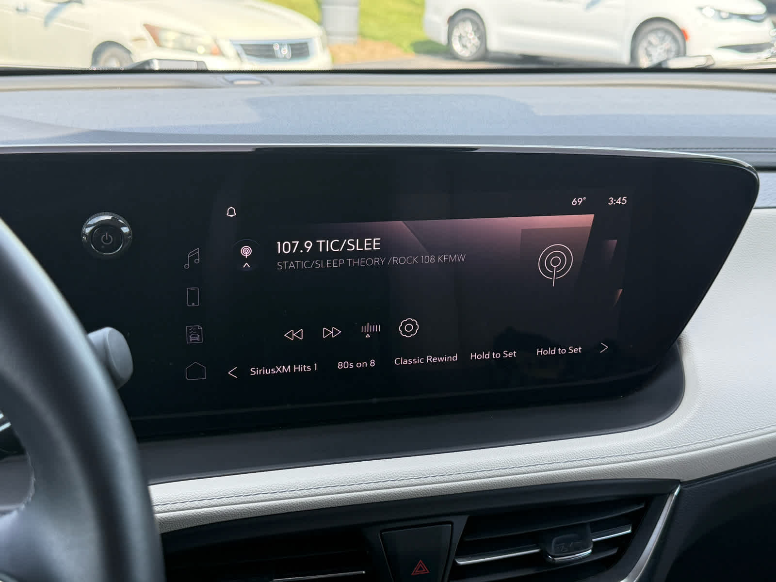 2024 Buick Encore GX Sport Touring photo 19