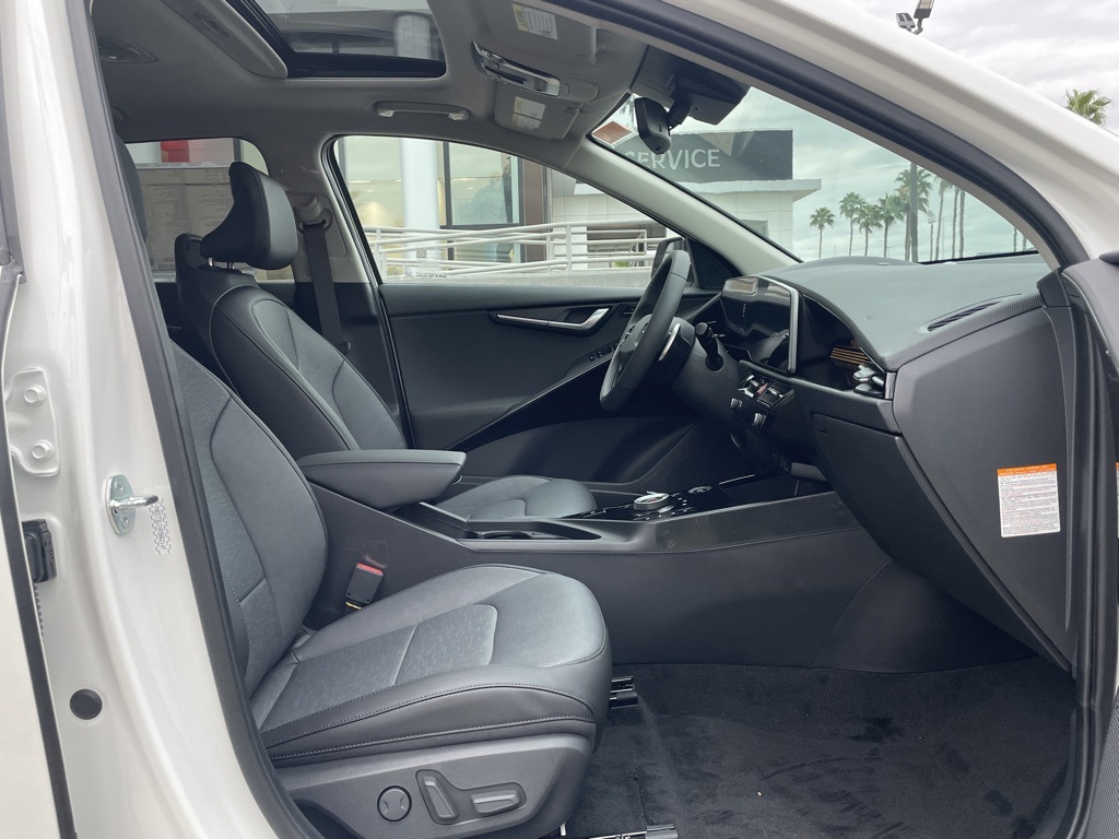 2024 Kia Niro EV Wave photo 15