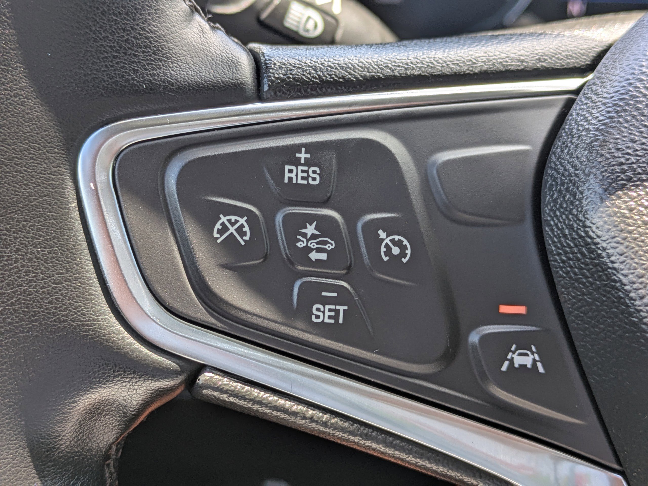 2024 Chevrolet Equinox LT photo 25