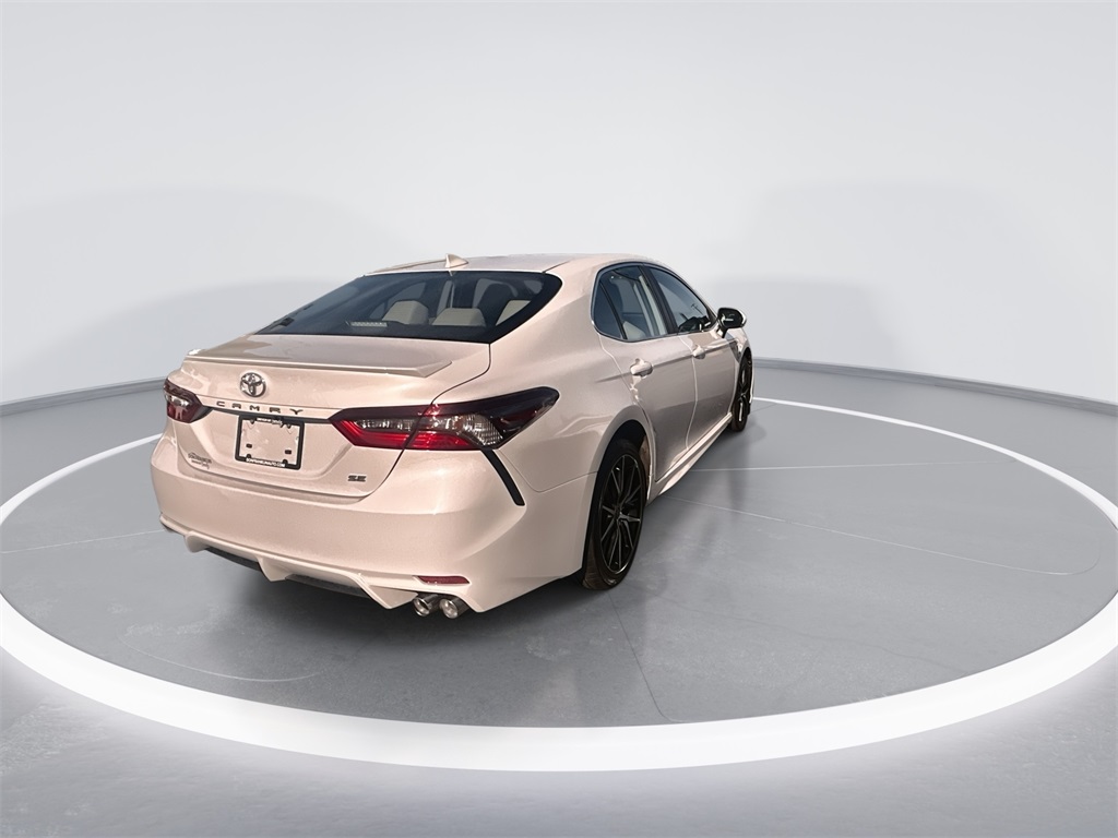 2023 Toyota Camry SE photo 8