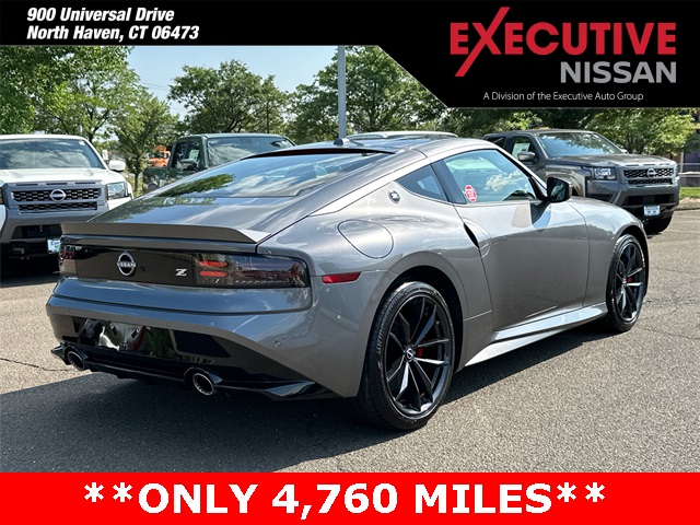2024 Nissan Z Performance photo 2