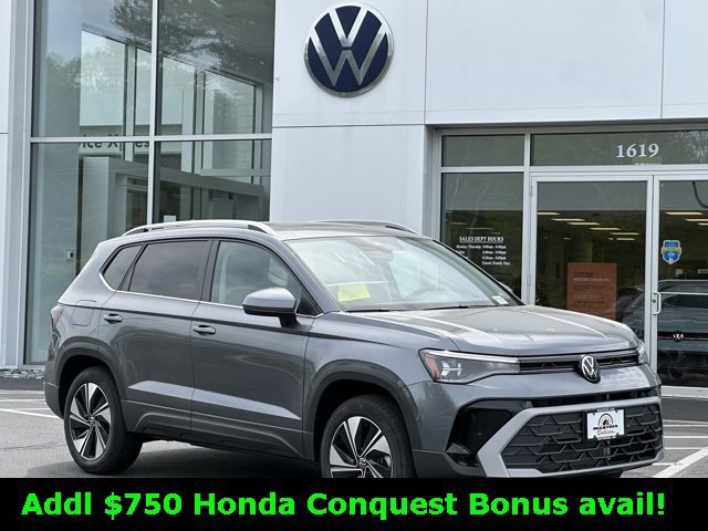 2025 Volkswagen Taos SE's photo