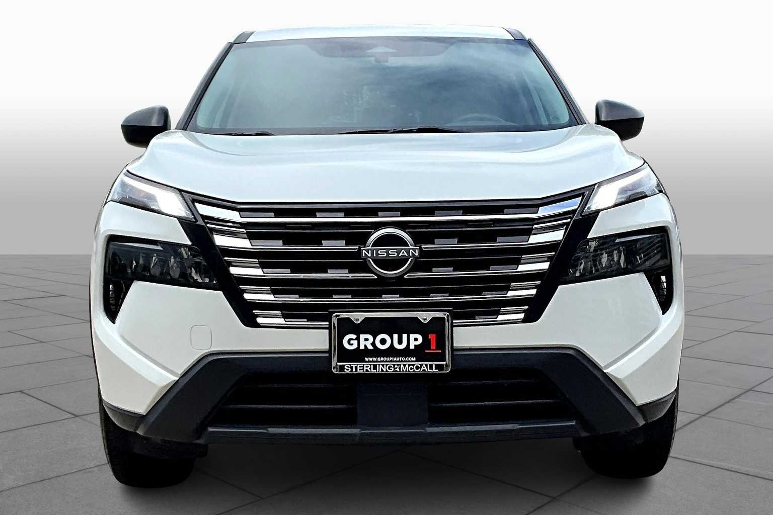 2024 Nissan Rogue S photo 3