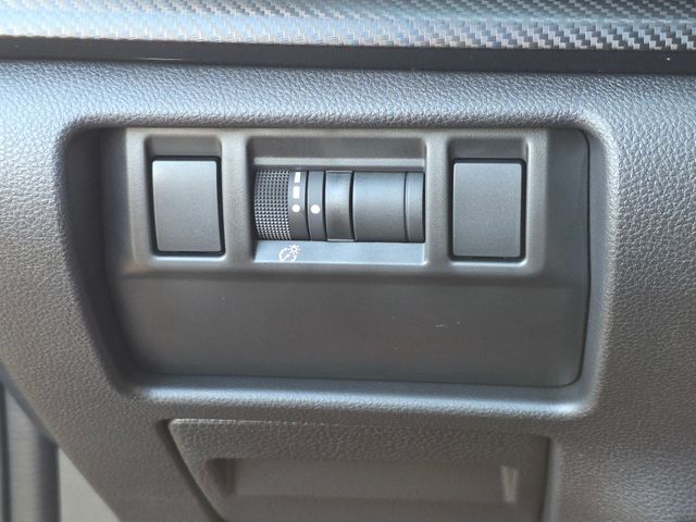 2025 Subaru Crosstrek Premium photo 34