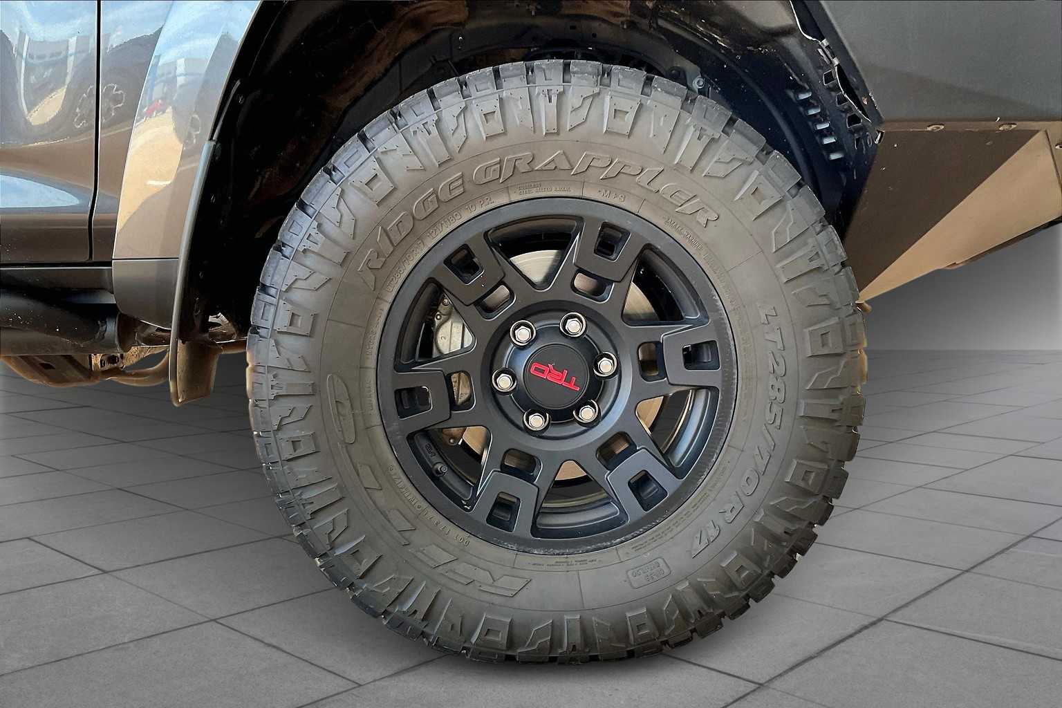 2023 Toyota 4Runner TRD Premium photo 9