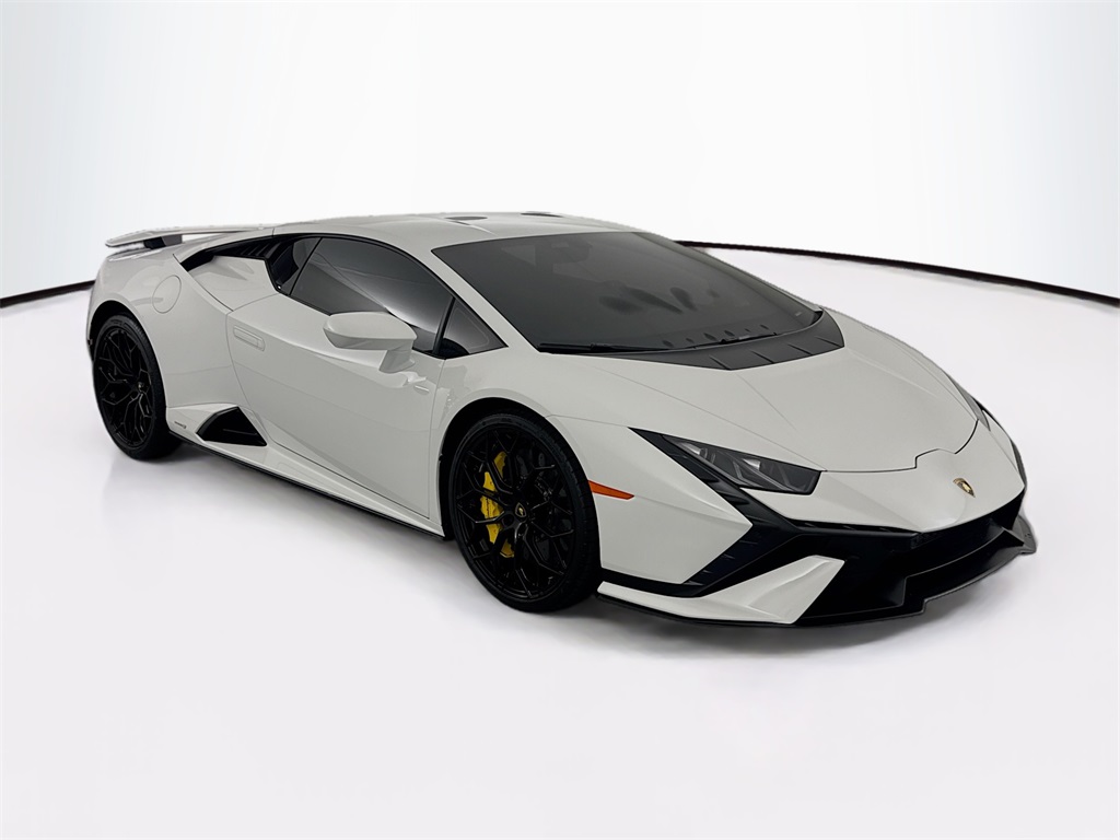 2023 Lamborghini Huracan Tecnica Base photo 3