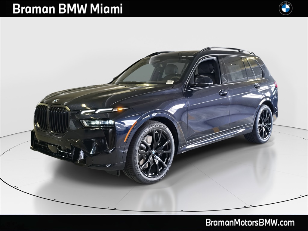 2026 BMW X7 40i's photo