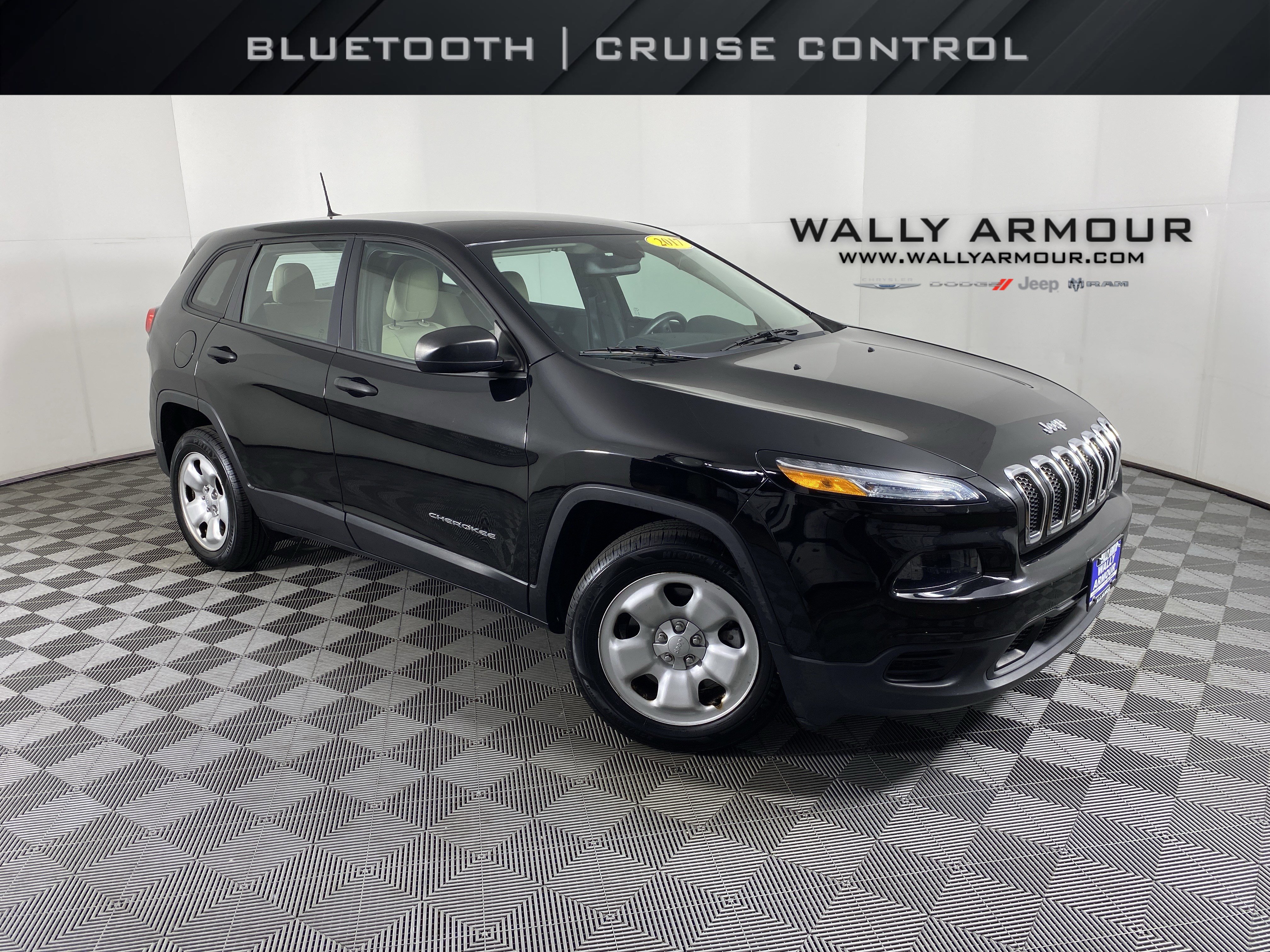 2017 Jeep Cherokee Sport